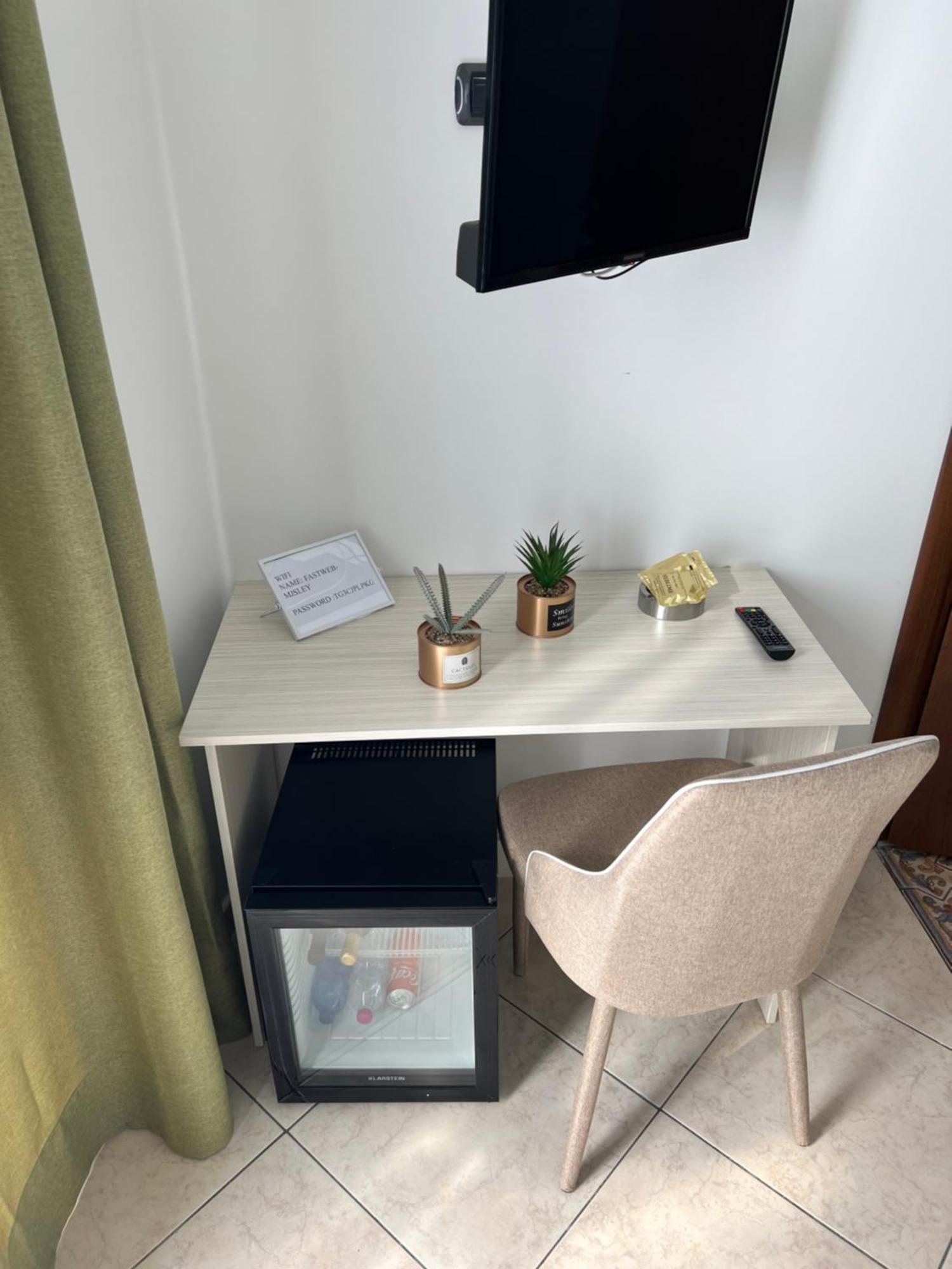 La Porta Di Alba Bed & Breakfast Palermo Bagian luar foto