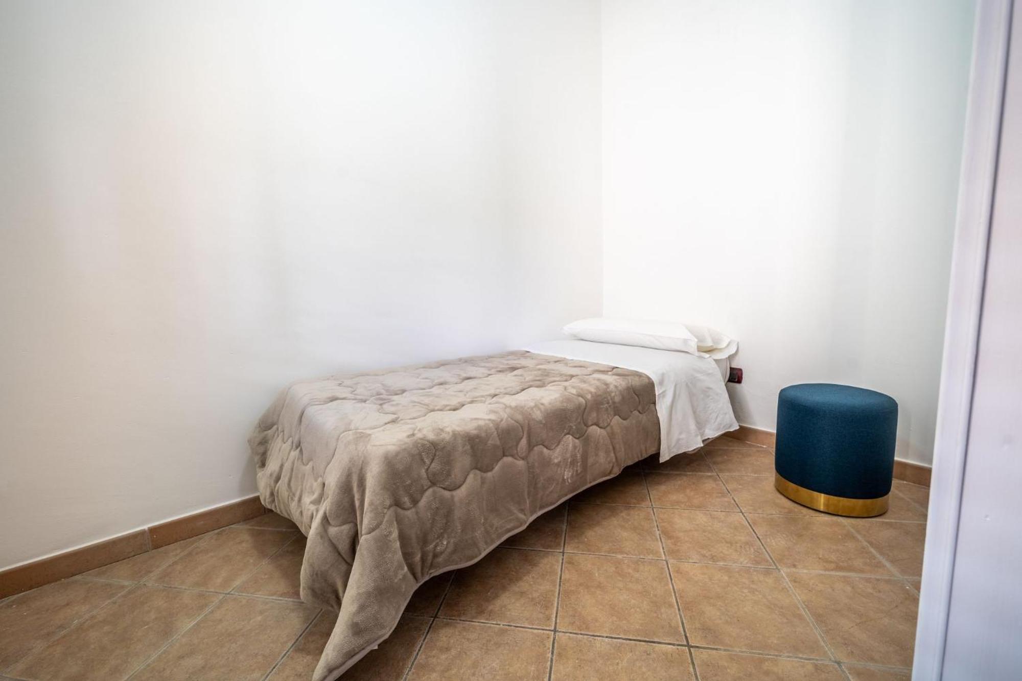 La Porta Di Alba Bed & Breakfast Palermo Bagian luar foto