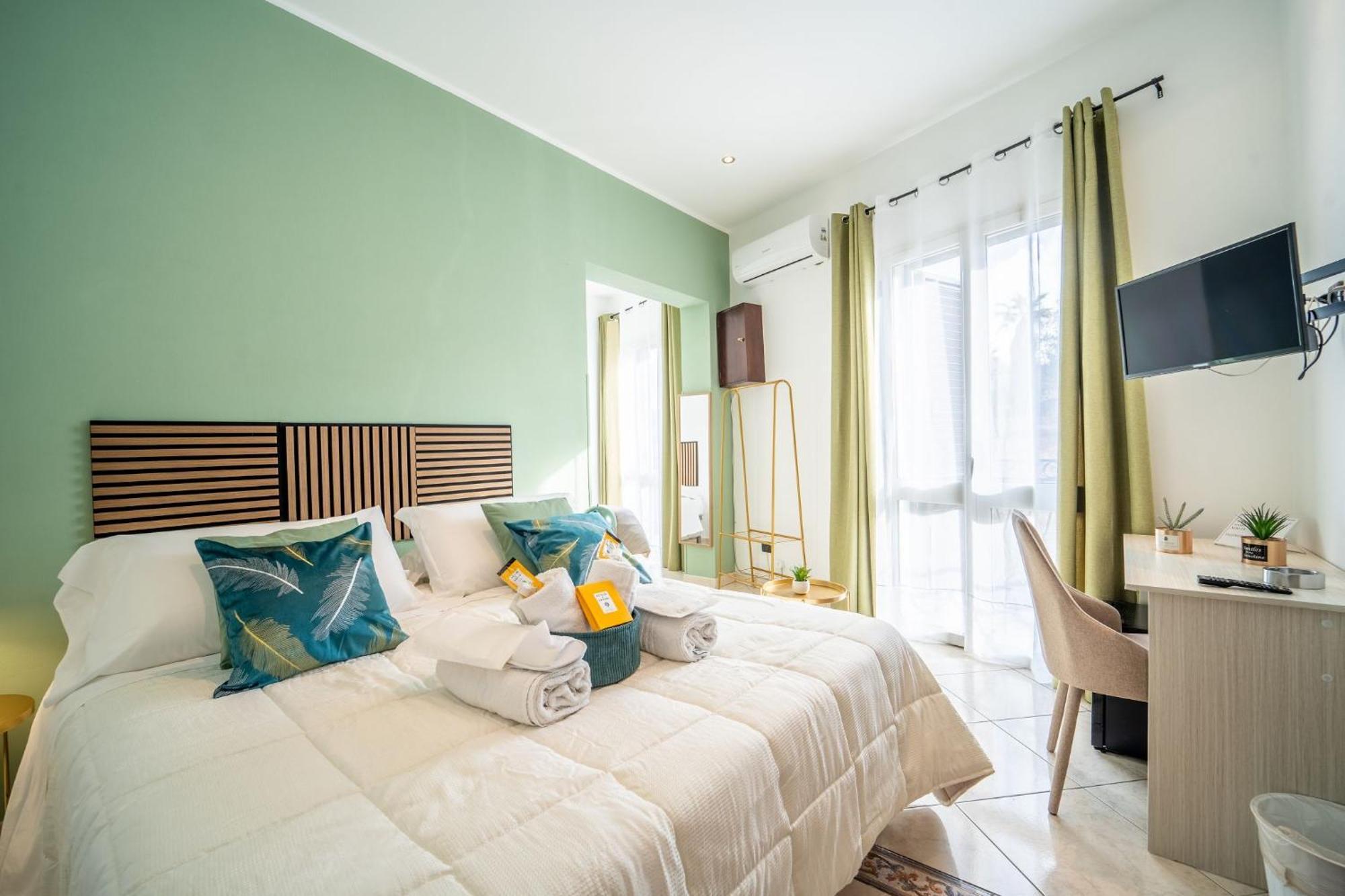 La Porta Di Alba Bed & Breakfast Palermo Bagian luar foto