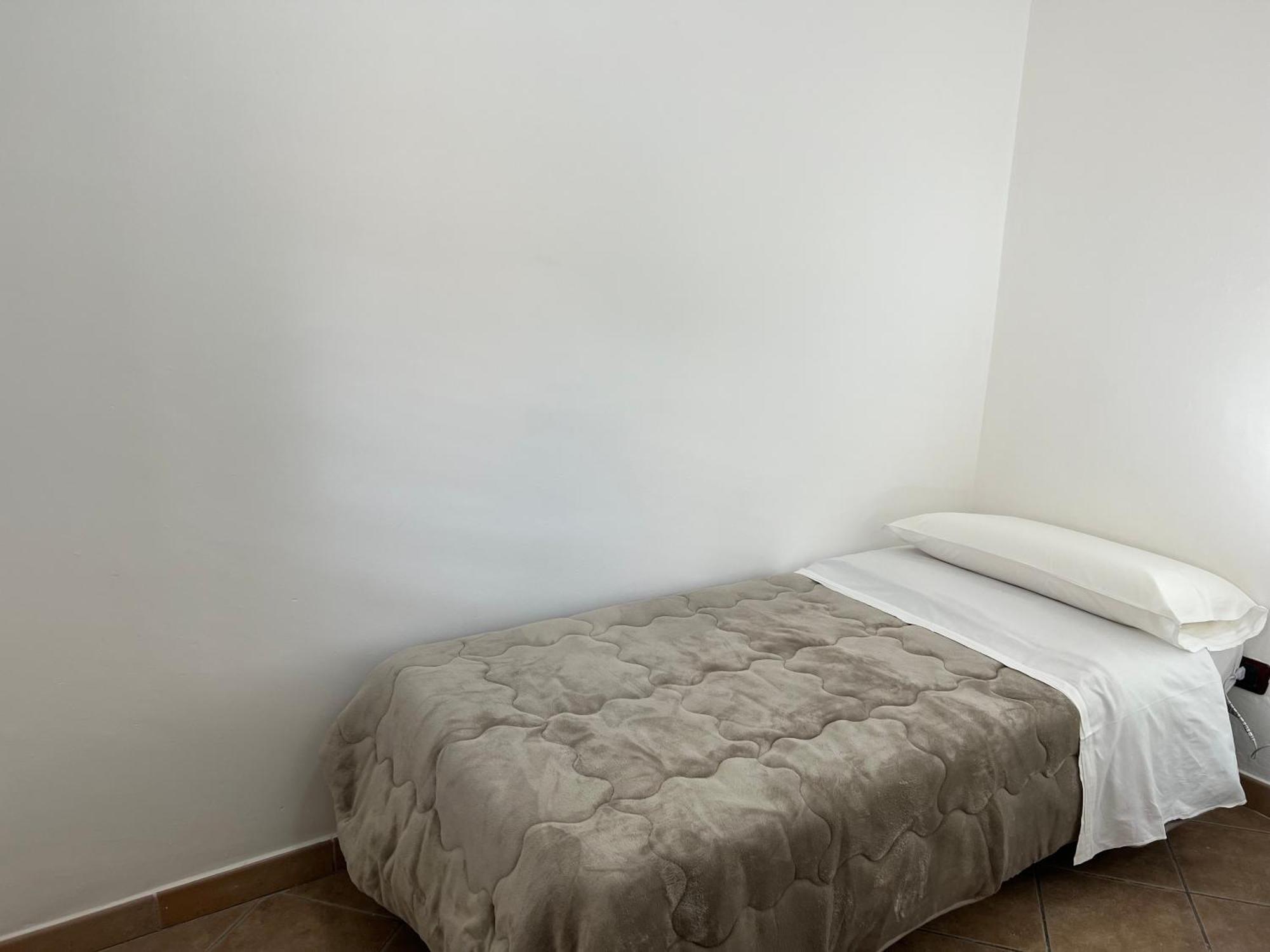 La Porta Di Alba Bed & Breakfast Palermo Bagian luar foto